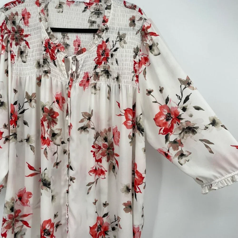 Rose + Olive Plus Size 3X Smocked Floral Top Bishop Puff Sleeve Flowy Blouse - Picture 3 of 5